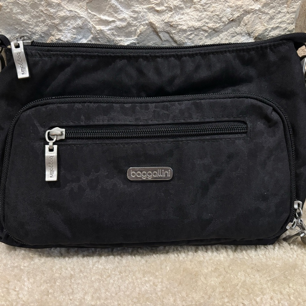 Baggallini Black Crossbody Bag
